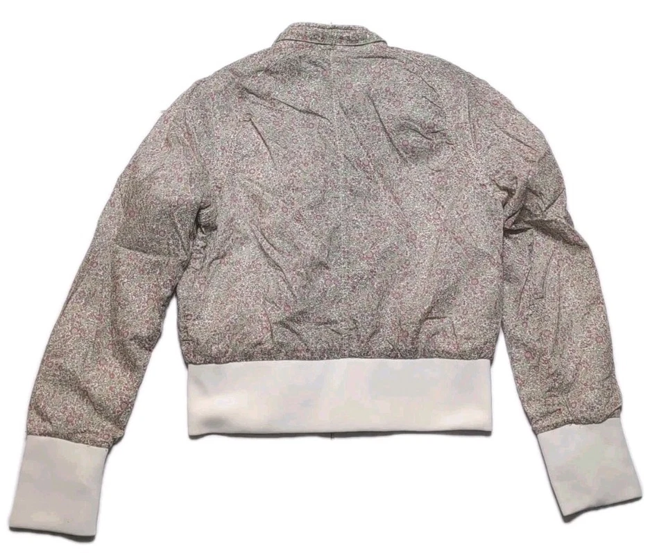 Chaqueta Blanca Solo Miembros L Borde Floral Ligera Retro Primavera Ropa de Calle Rara Foto 3 de 4