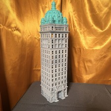N Scale Skyscraper / Building 18 Inches Tall