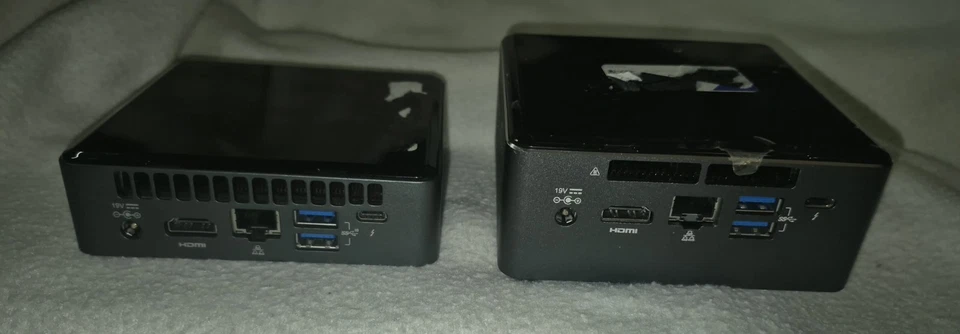 DEFECTIVE 2x Intel NUC Boxnuc8i5bek1 I5 Boxnuc7i7bnhx1 NO SSD NON WORKING Parts - Image 2 of 4