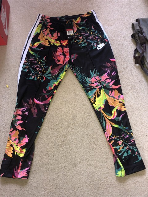 nike floral joggers