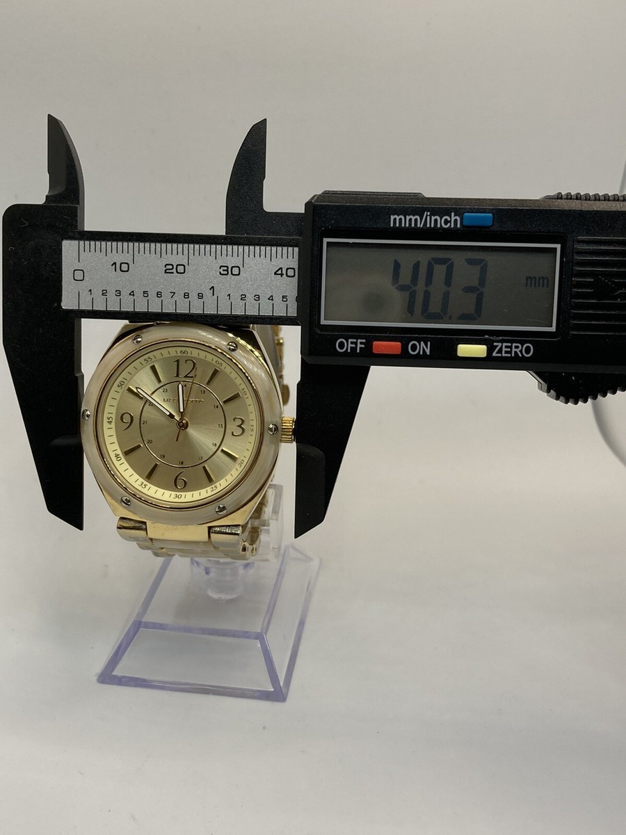 Liz Claiborne LC1056 30Meters W/R Gold Tone Wrist Watch New