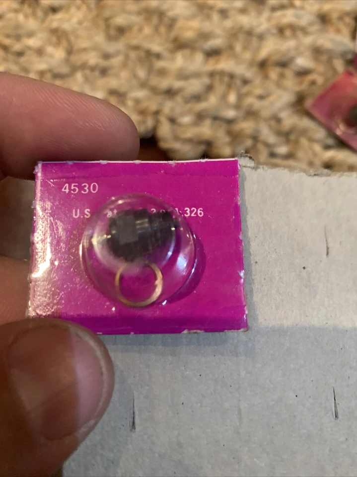 K&B 4530 RC GLOW PLUG, RADIO CONTROL SHORT REACH, BRAND NEW WITH GASKET - Image 2 of 4