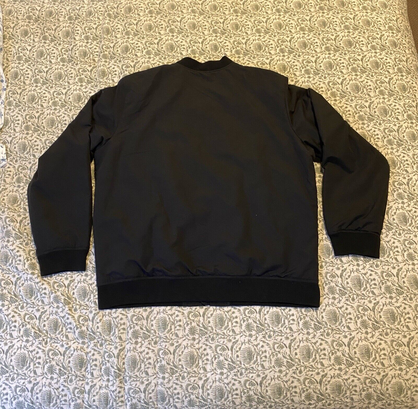 Picture 2 of 4