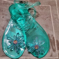 NEW Betsey Johnson Women's Sarai Jelly Water Sandal green with Flower Sizes 7, 8