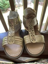 Jumping Beans Girl Size 10 Enchanted Gold Gladiator Sandals