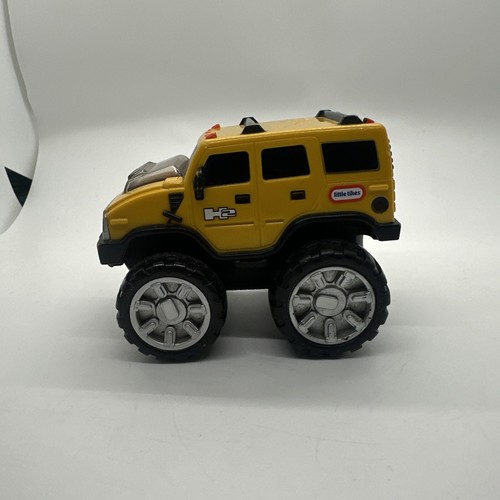 Little Tikes Hummer H2 Yellow Rev & Go Vehicle Toy Car SUV - Picture 4 of 10