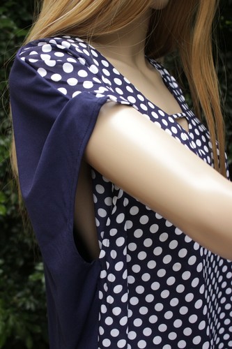 New with Tags RRP $79.99 W Lane Spot Navy Blue White Sz 14 Strap Vneck Gorgeous - Picture 3 of 9