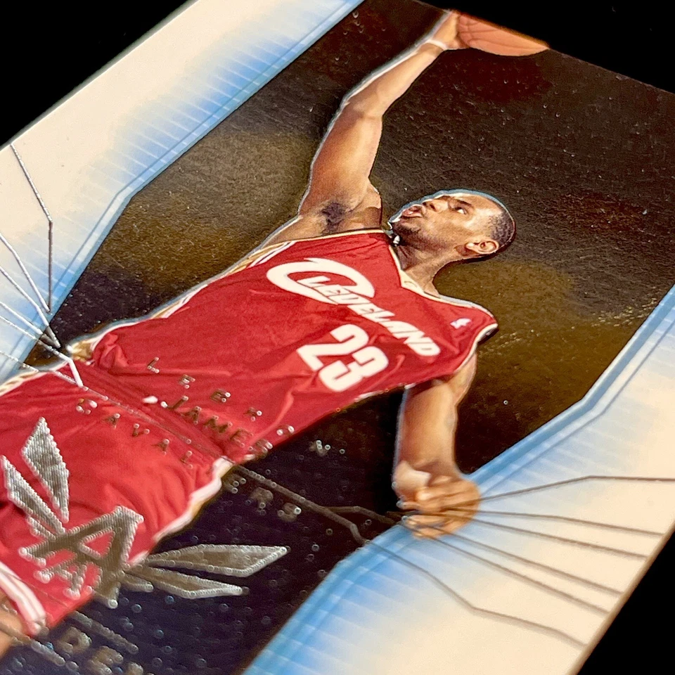 2003-04 Upper Deck LEBRON JAMES ROOKIE Air Academy #AA3 🔥 RARO RC SP 🔥 Foto 3 de 4