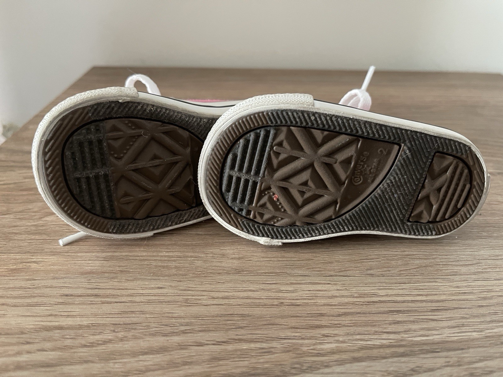 Converse Chuck Taylor All Star Pink High Top Canvas Sneakers US Size 2 thumbnail 4