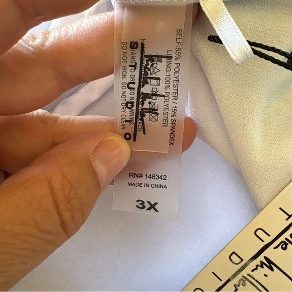 Traje de baño Nicole Miller Studio estampado de hojas azules de una pieza espalda redonda talla grande 3X Foto 4 de 4