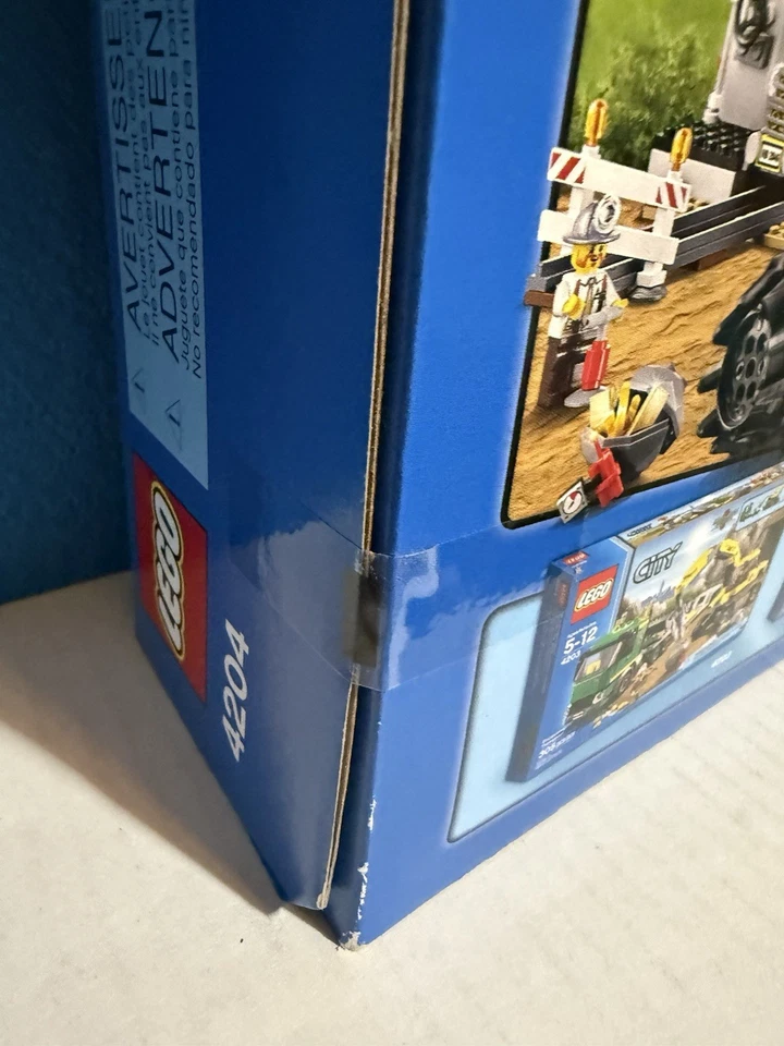⭐️ LEGO City The Mine 4204 Gold Miners Crane Dump-Truck Train Drill *NEW SEALED* - Image 4 of 4