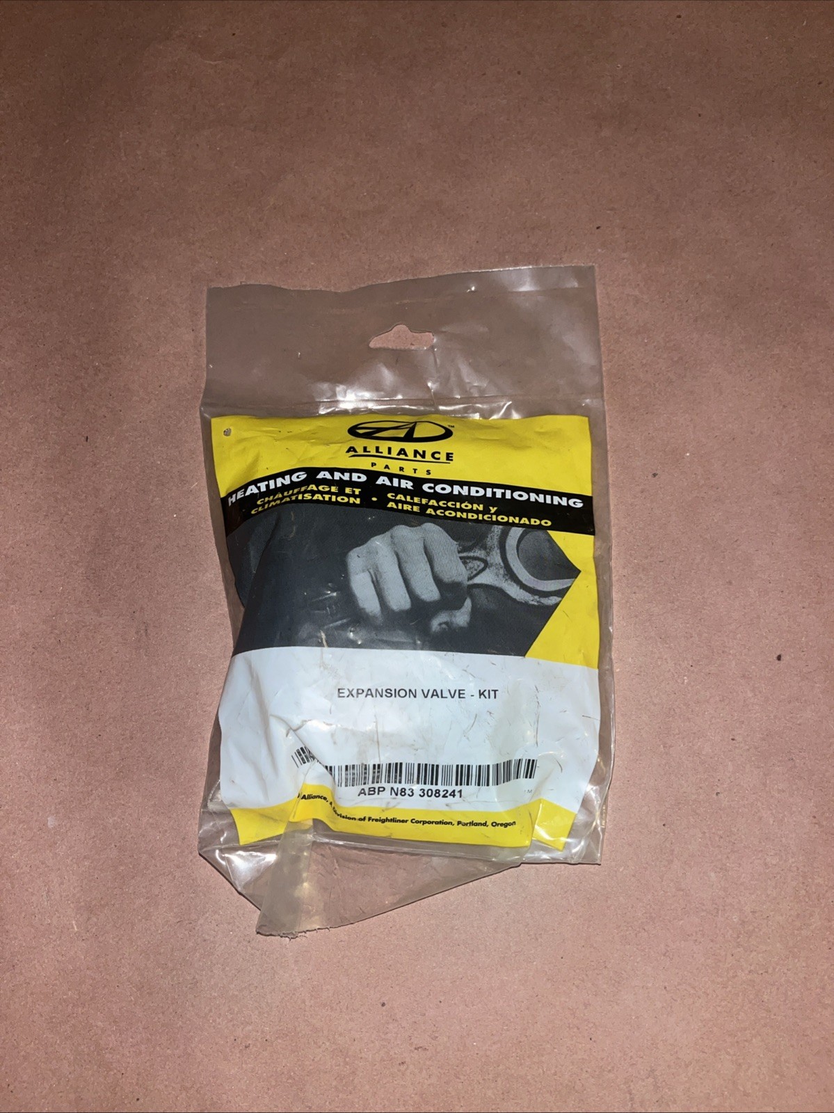 ALLIANCE EXPANSION VALVE A/C SLIMLINE MAIN CAB ABP N83 308241 | Parts Masters image 1