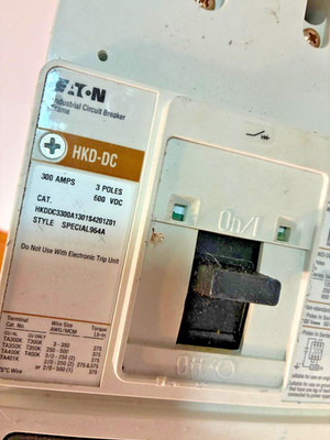 Eaton Industrial  HKD-DC 300A 3Pole Circuit Breaker HKDDC300A1301S4201Z01 600Vdc