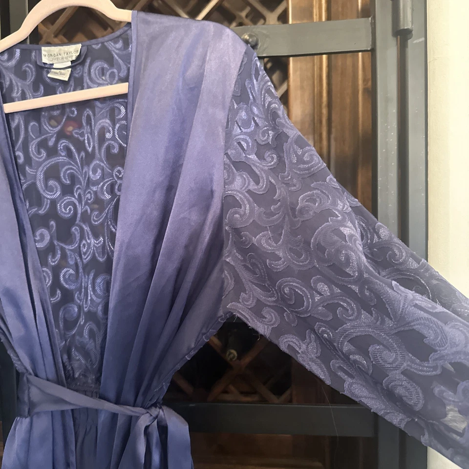 Morgan Taylor Satin Robe Navy Blue XL  - Image 4 of 4