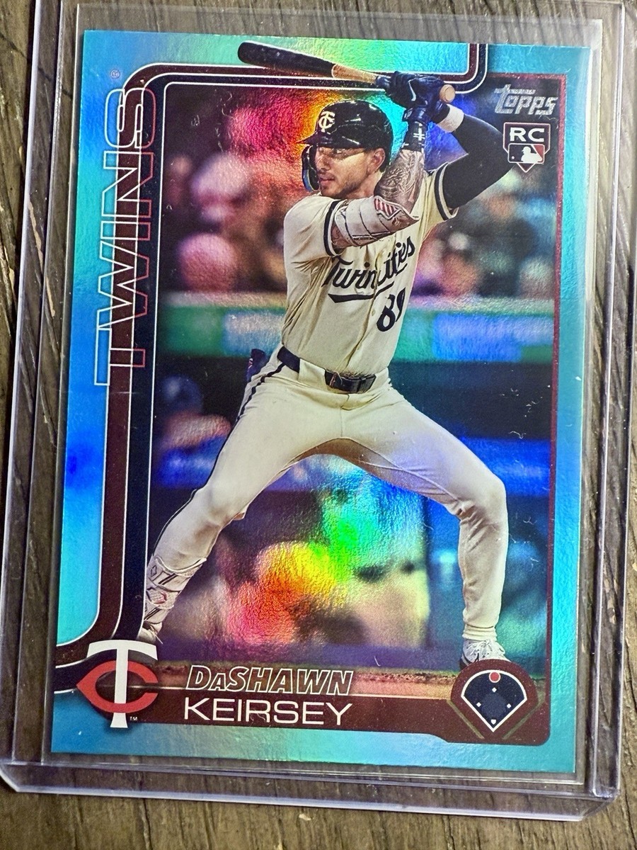 topps メモリアルカード　16/25 2025 Topps Series 1 Baseball Carlos Rodriguez Base RC #16