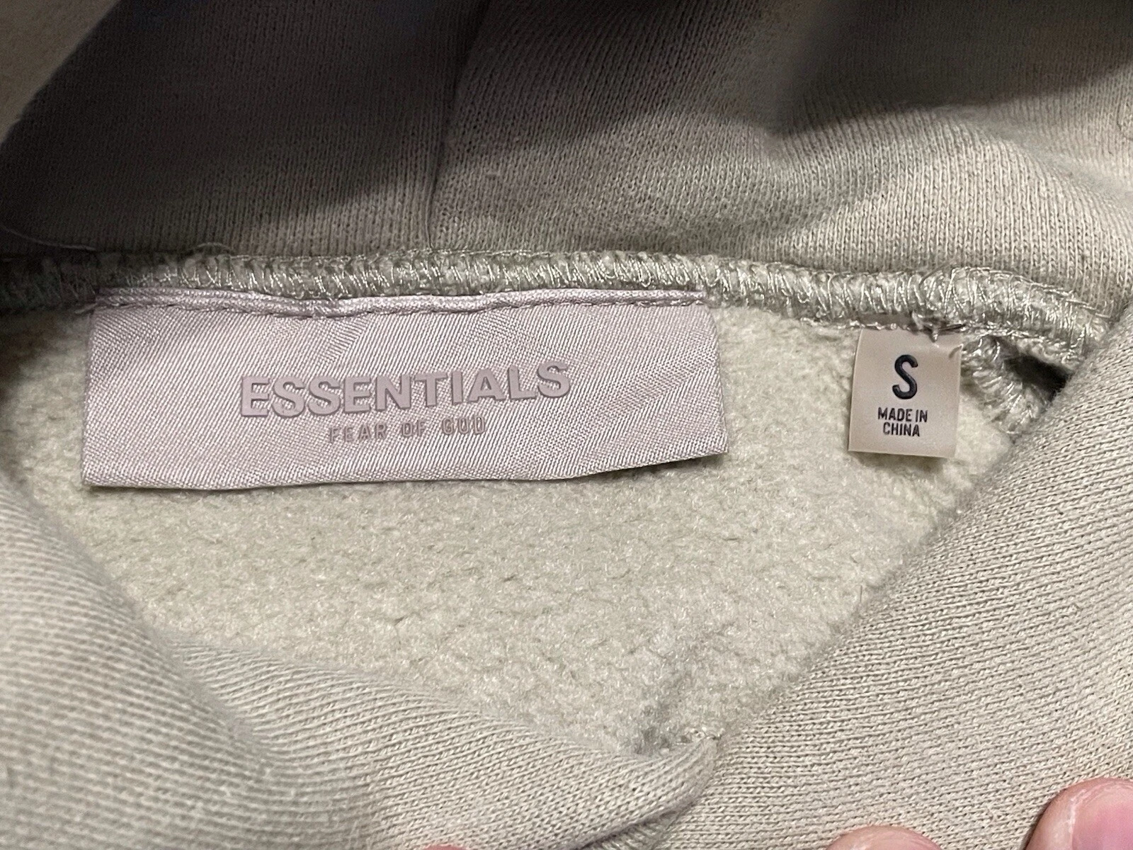 Felpa con cappuccio Fear Of God Essentials unisex vestibilità rilassata schiuma di mare verde chiaro taglia small