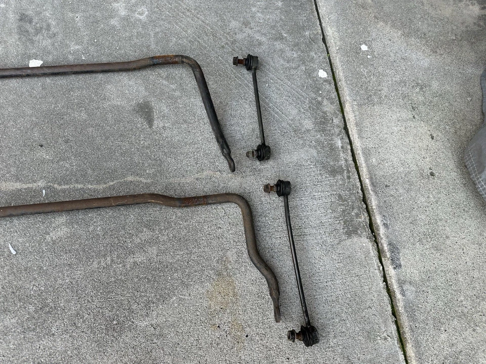 Barras estabilizadoras Toyota MR2 OEM con eslabones finales 1991-1995 Foto 2 de 4