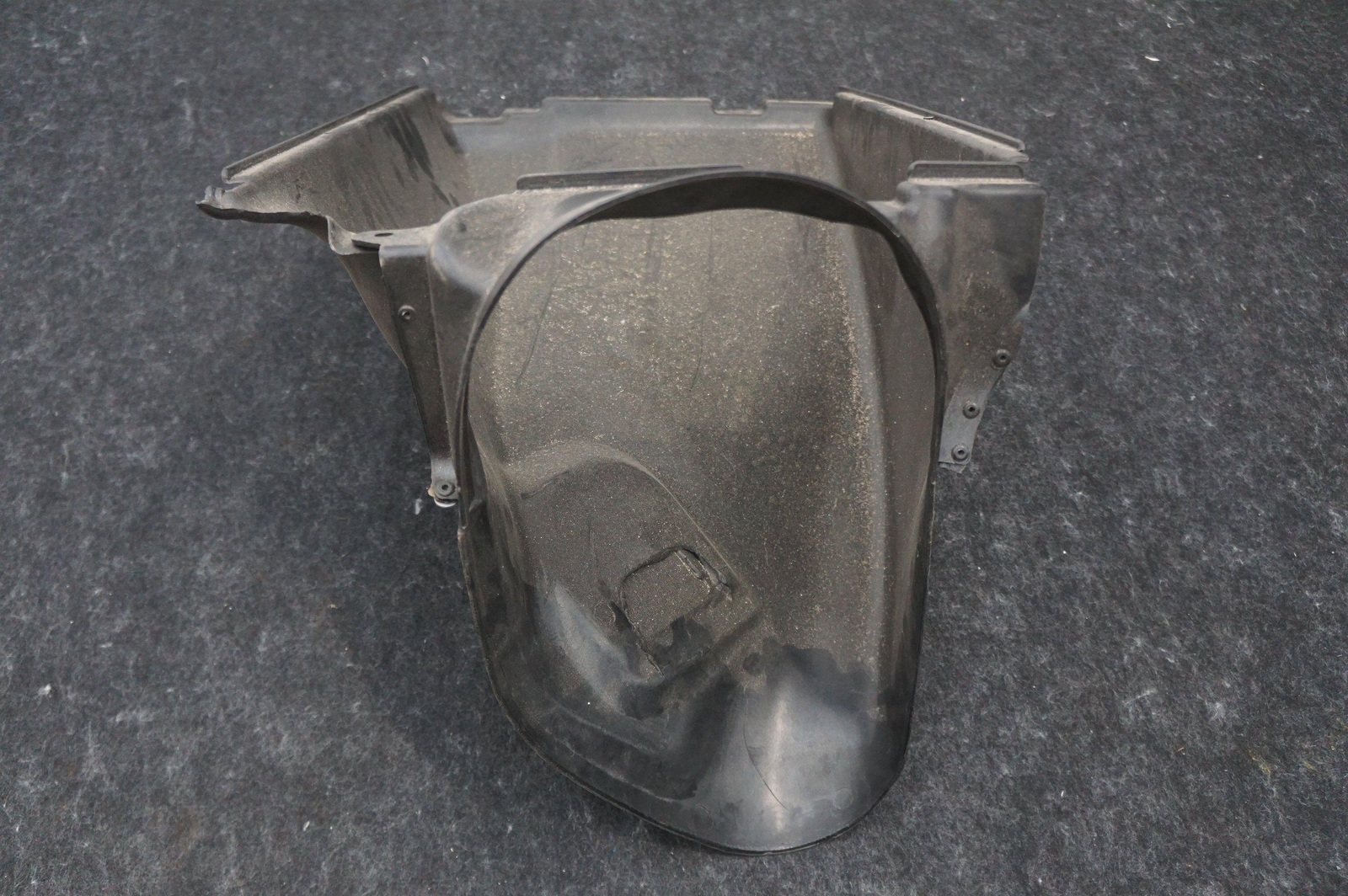 Front Left Radiator Air Duct Shroud OEM 67909900 Ferrari F430 2004-2009