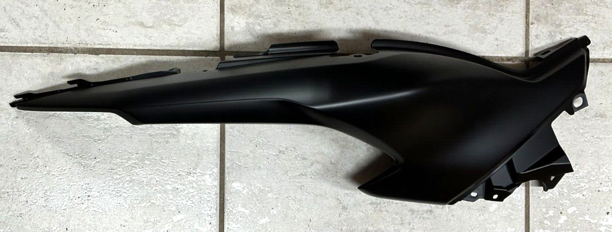 Right Rear Fairing Yamaha TMAX 560 2022 BBW2172100 | eBay