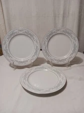 SOMERSET BY NL EXCEL, DINNER PLATES, SET OF 3, 10.5 INCHES, SILVER TRIMMED, MADE