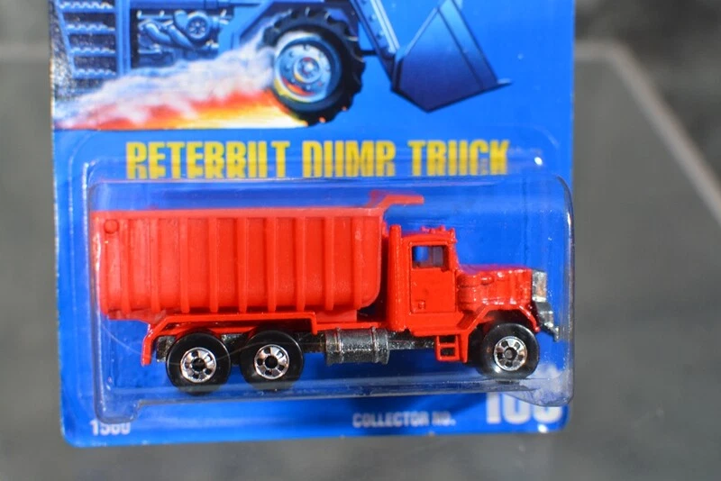 Hot Wheels PETERBILT DUMP TRUCK Red Collector #100 W/ FREE SHIPPING - Image 2 of 4