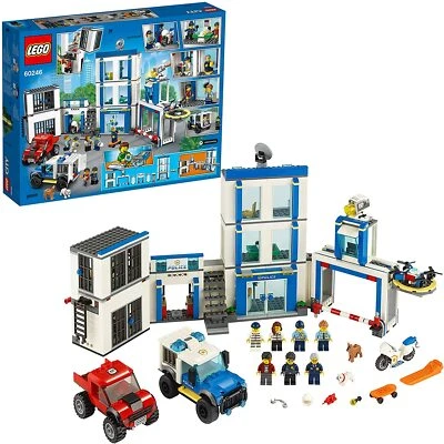 LEGO City Le commissariat de Police 60246 / ENFANT Fille Garçon Jeux NOEL - Photo 1/4
