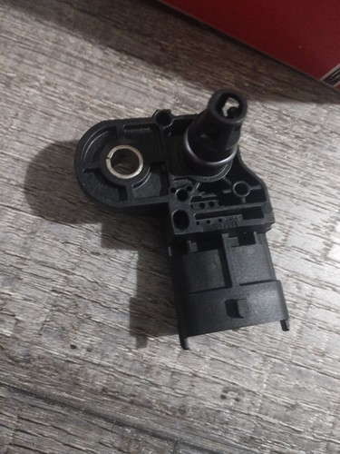 Motorcraft CX2391 Sensor - Picture 2 of 7