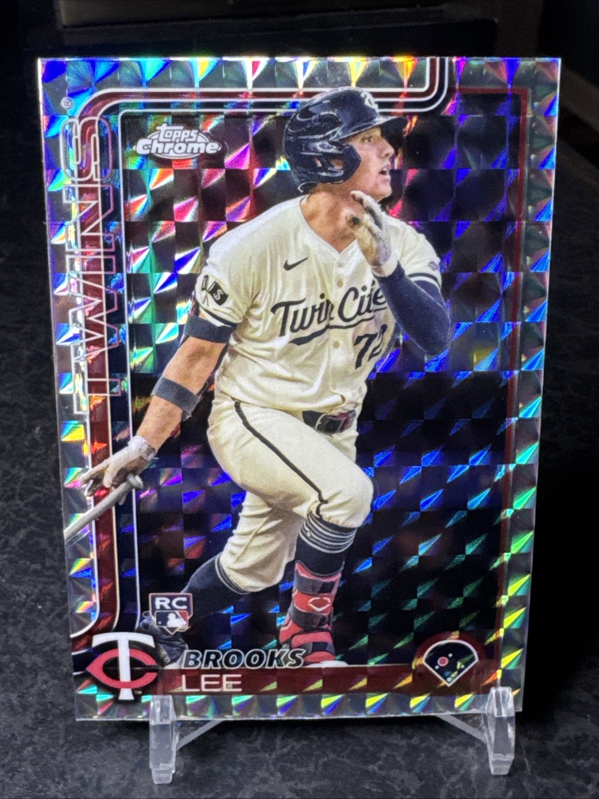 2025 Topps Chrome Update Brooks Lee Geometric Refractor Rookie Debut USC6