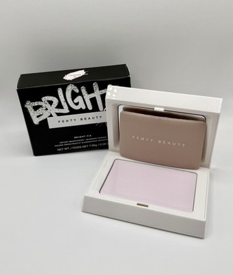 FENTY BEAUTY Bright Fix Instant Brightening & Blurring Powder 8,5g - Lavendel 