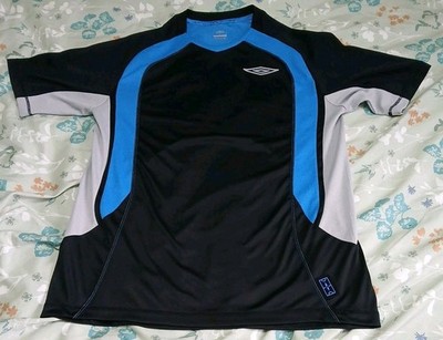 Umbro Futsal Kurzarm Shirt Gr. XL blau schwarz und grau
