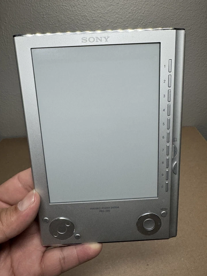 Sony Reader PRS 505 250MB, 6in - Silver - Image 3 of 4