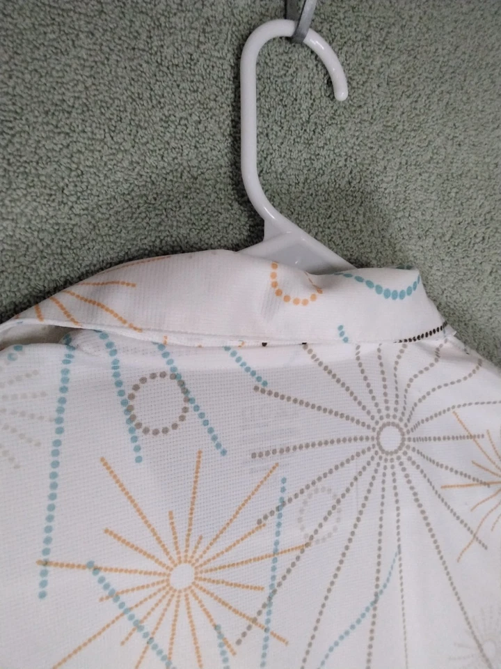 Izod XFG Cool FX Womens Top Polo Shirt Size XS White geometric short sleeve Zip - Image 3 of 4