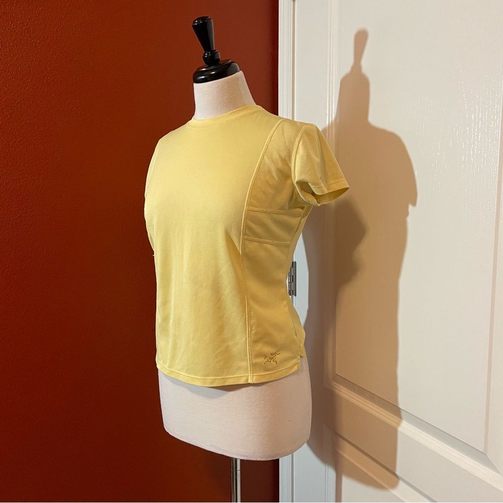 Arc'teryx Maglia Donna Giallo Banana Leggera Manica Corta Atletica Top