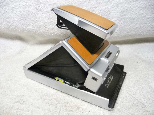 NICE Rare FIRST-Model Vintage 1970's POLAROID SX-70 Folding LAND Instant Camera