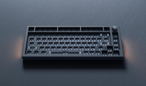 Glorious GMMK PRO 75% Barebones – Modular ANSI Keyboard, 1.5 kg CNC Frame, RGB - Picture 2 of 9