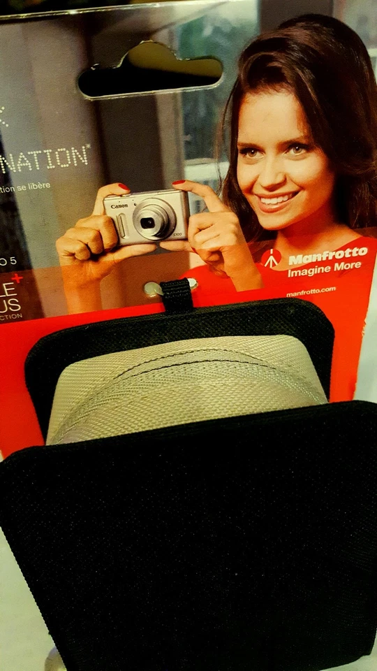 NEW Manfrotto Zipper Two Shade Point and Shoot Camera Case Bag Heavy Duty Black  - Image 2 of 4