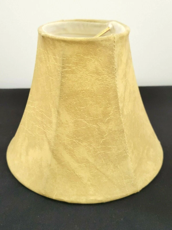 Pequeño clip en campana pantalla imitación cuero mármol beige 5"x3"x6" COMO ESTÁ Foto 2 de 4