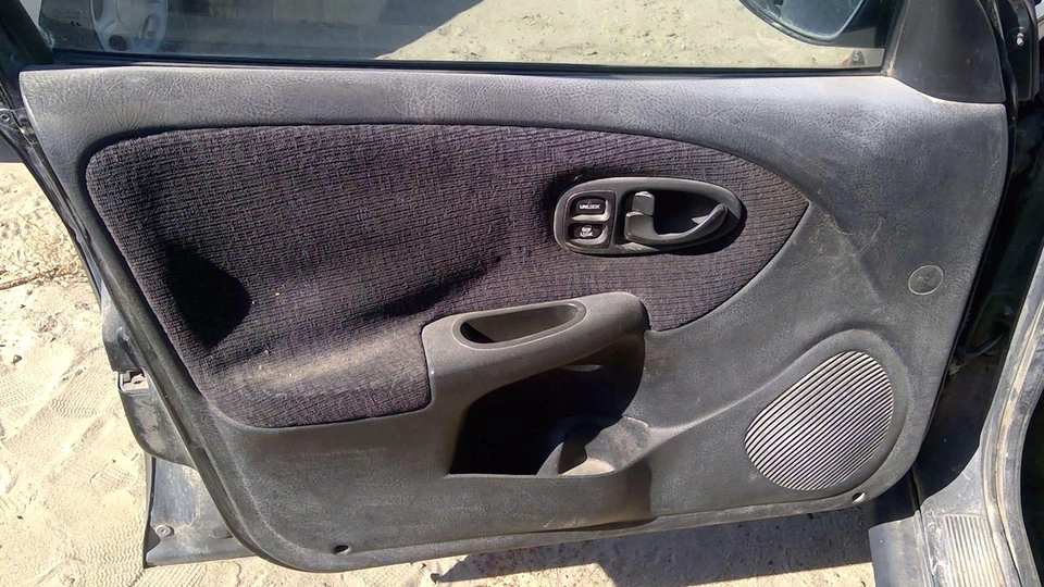 Panel de moldura de puerta interior delantera izquierda Saturn Sl2 2000-2002 solo OEM negro Foto 2 de 4