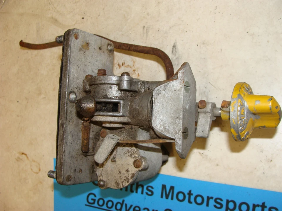 1940's Goodyear Sea-Bee outboard motor Gale OMC 5hp 025-3564 carb carburetor - Image 2 of 4