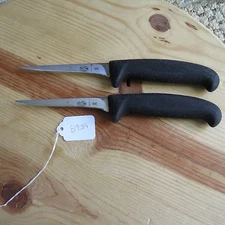 Victorinox bonning/chef used knives (lot#8939)