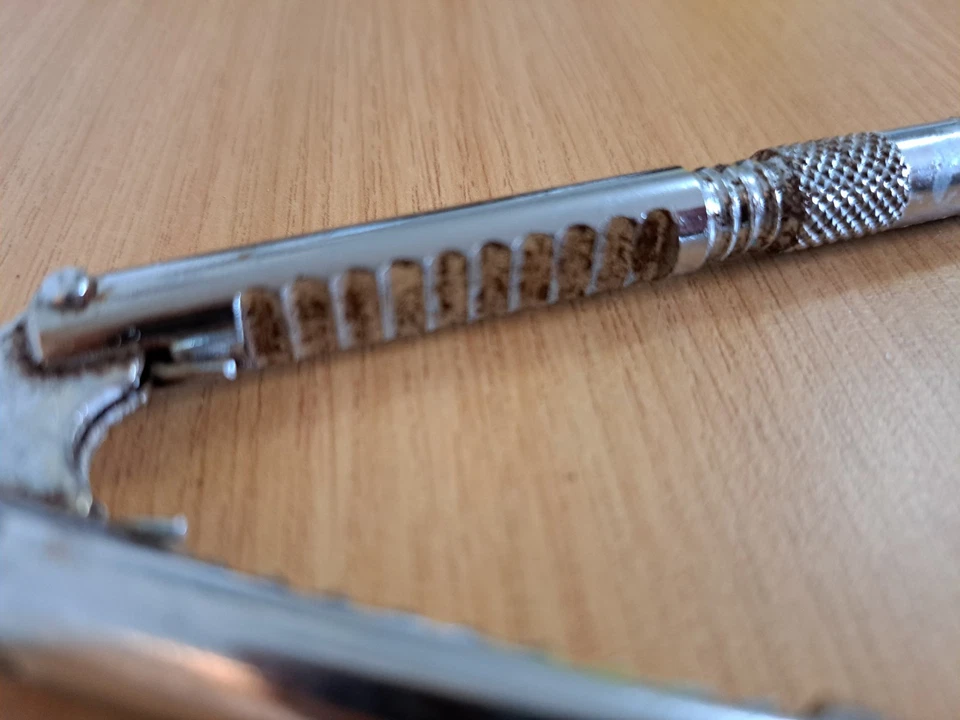 Vintage Heuck HMO Metal Nutcracker Set With Cracker And 3 Picks - Image 3 of 4