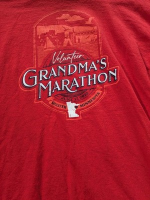 Bundle: 2x Grandma s Marathon Volunteer Tees (Red & Green)   Duluth, MN  