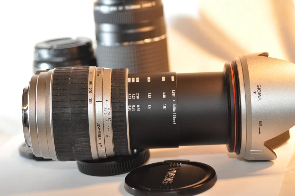 3 THREE Canon EF lenses ISSUES PARTS REPAIR 75-300mm EF-S 18-55mm Sigma 28-300mm - Image 2 of 4