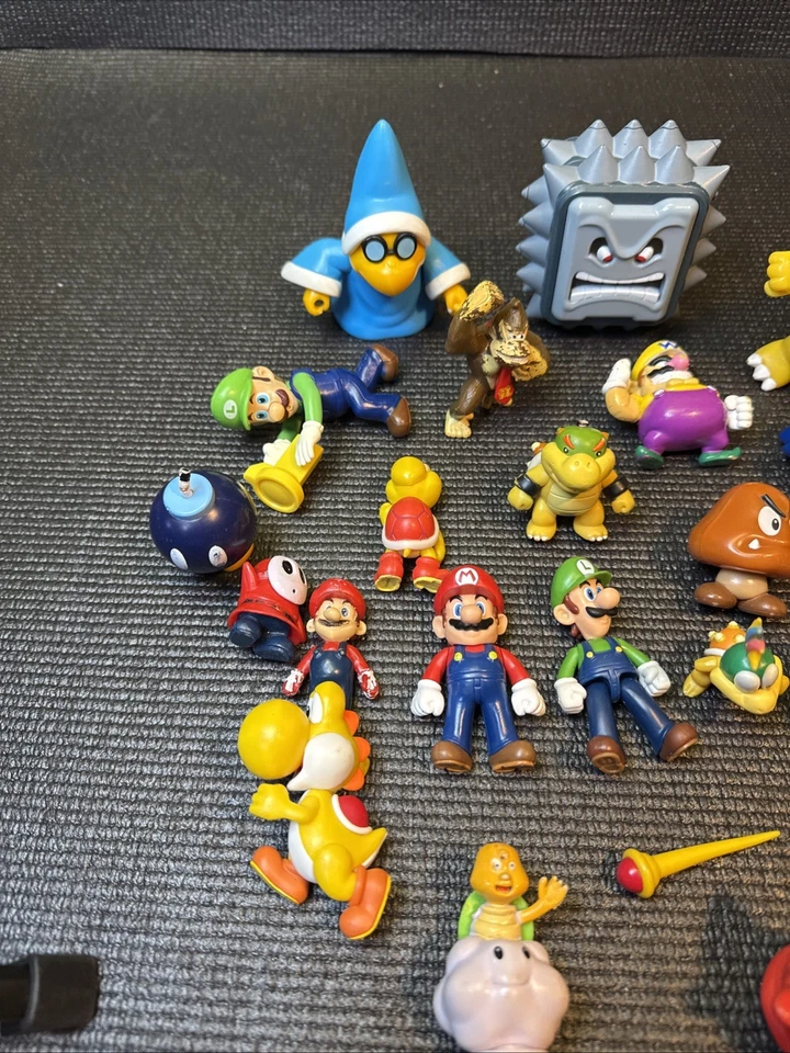 Lote de 30 figuras Nintendo Super Mario Luigi Yoshi Link Foto 2 de 4