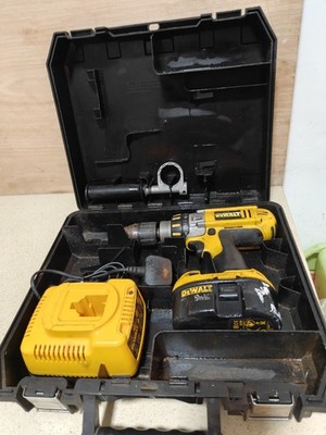 DeWalt 18V Akku Bohrhammer Modell DC925 mit Akku Ladegerät + Koffer