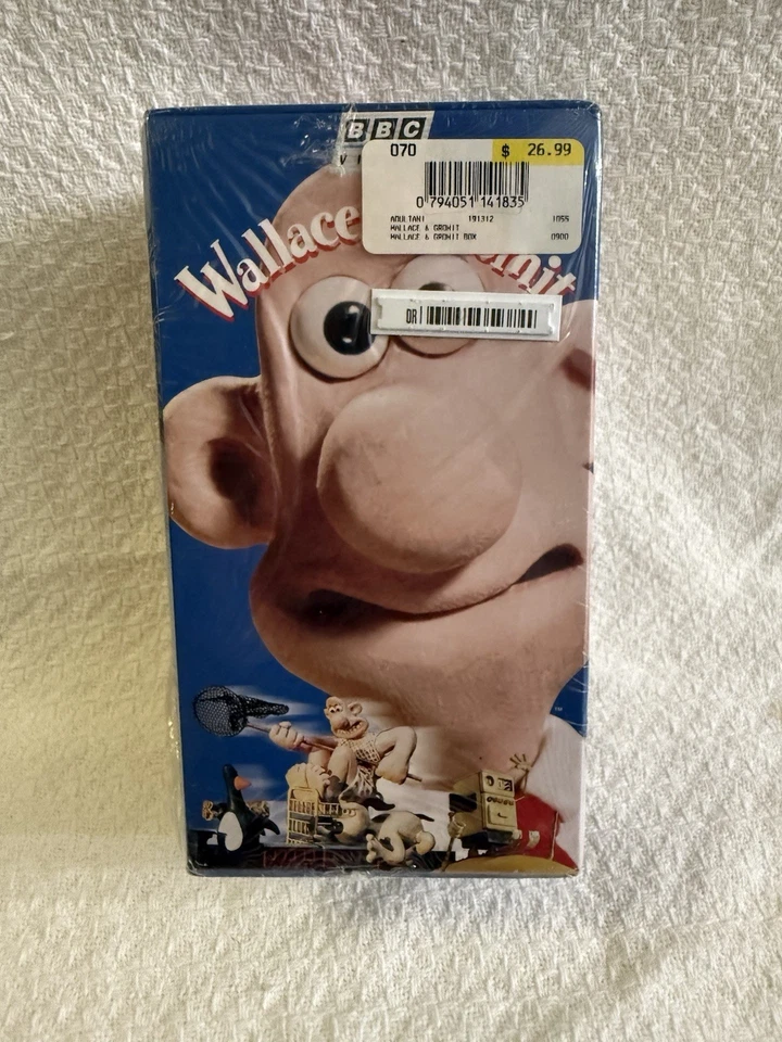BBC Wallace & Gromit VHS 3 Tape Box Set Sealed. - Image 3 of 3