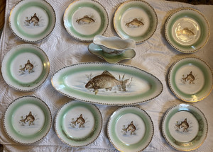 Vtg 10 Fish Plates, Platter And Gravy Boat From Austria