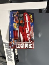 New Nerf Magnus N-Strike Mega Dart Blaster Hasbro Red Top Loading 95 Feet Range