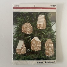 Recollections Christmas Gingerbread Houses Paper Ornament Kit - Makes 5 Houses