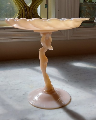 Cambridge Crown Tuscan Nude W/Clamshell Compote - Opalescent Pink Milk Glass ~8" - Picture 3 of 20